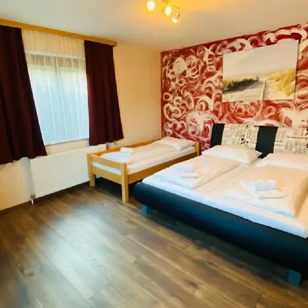 Holiday House Auer - By Four Seasons Apartments