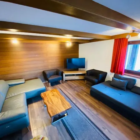 Holiday House Auer - By Four Seasons Apartments *